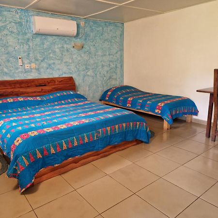 Hotel Robinson Plage Ломе Номер фото