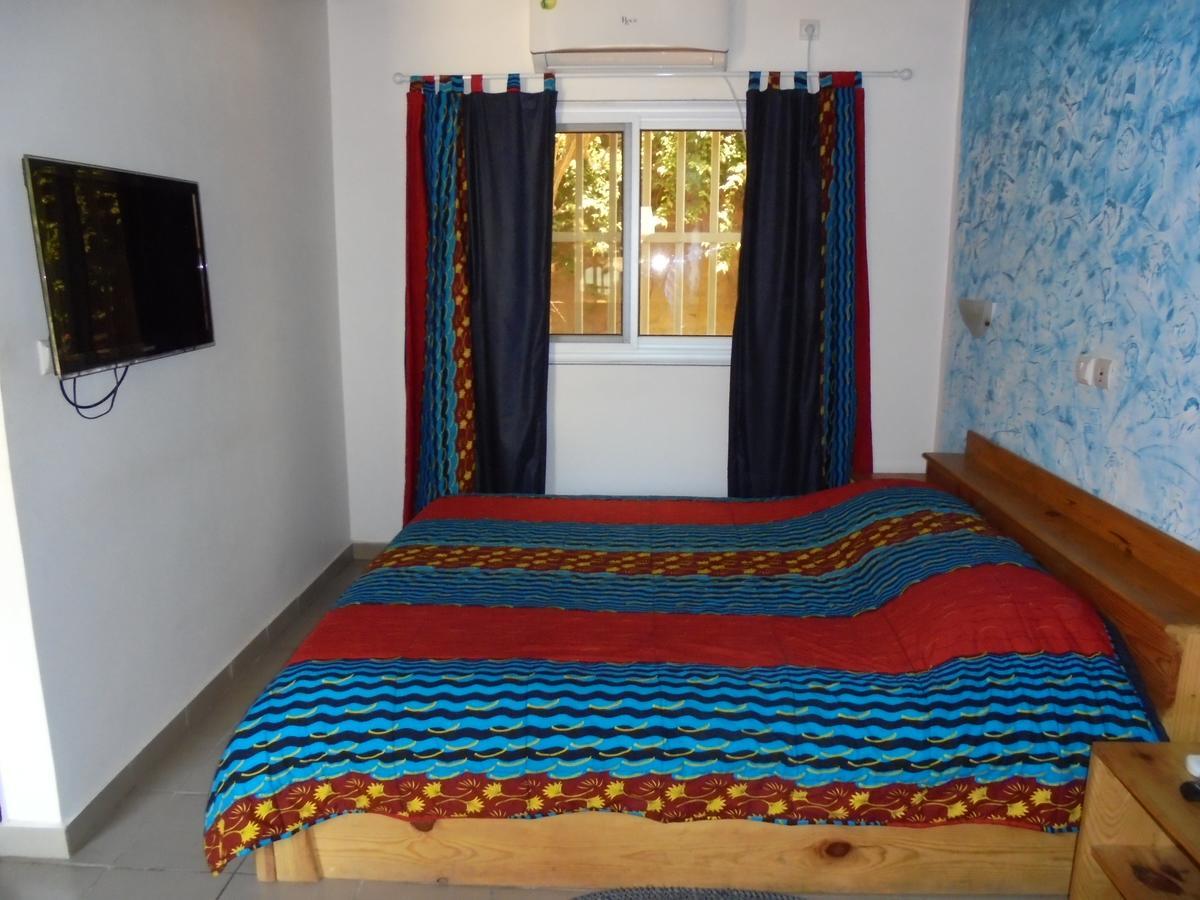 Hotel Robinson Plage Ломе Экстерьер фото