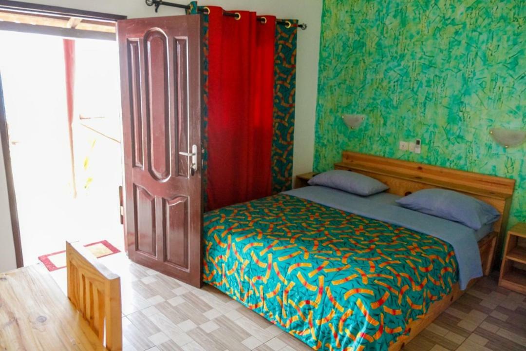Hotel Robinson Plage Ломе Номер фото